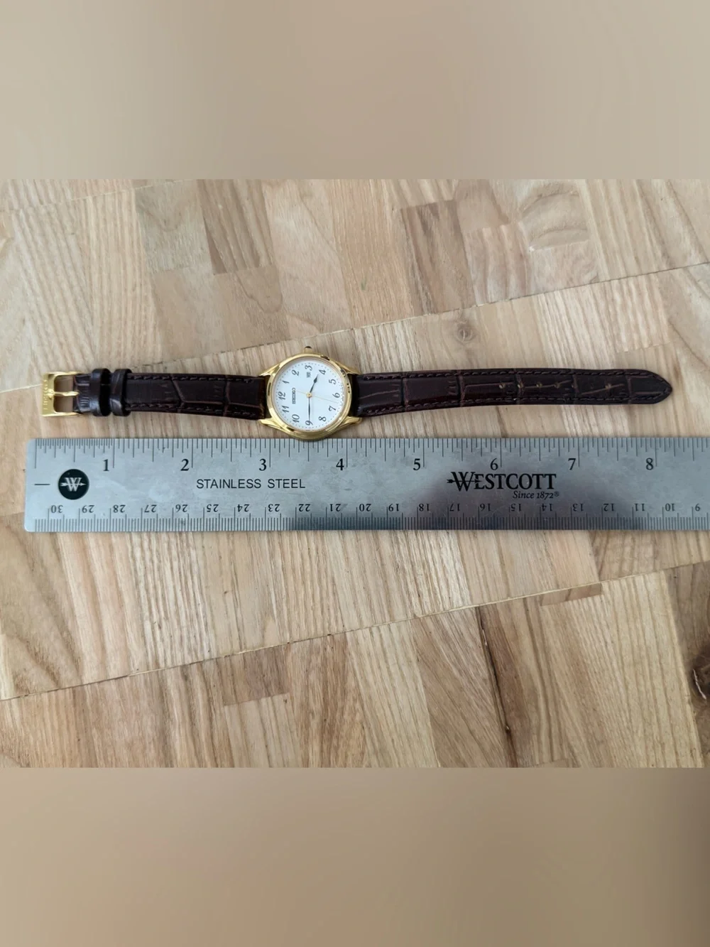 Seiko White Dial Watch Gold-Tone Case Brown Genuine Leather Strap Date Window
